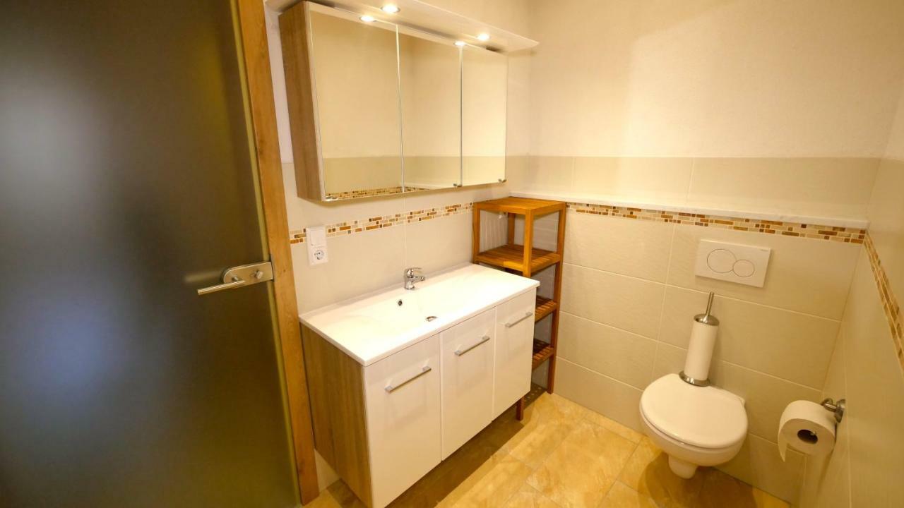 Apartment Lanser Fügen Zewnętrze zdjęcie